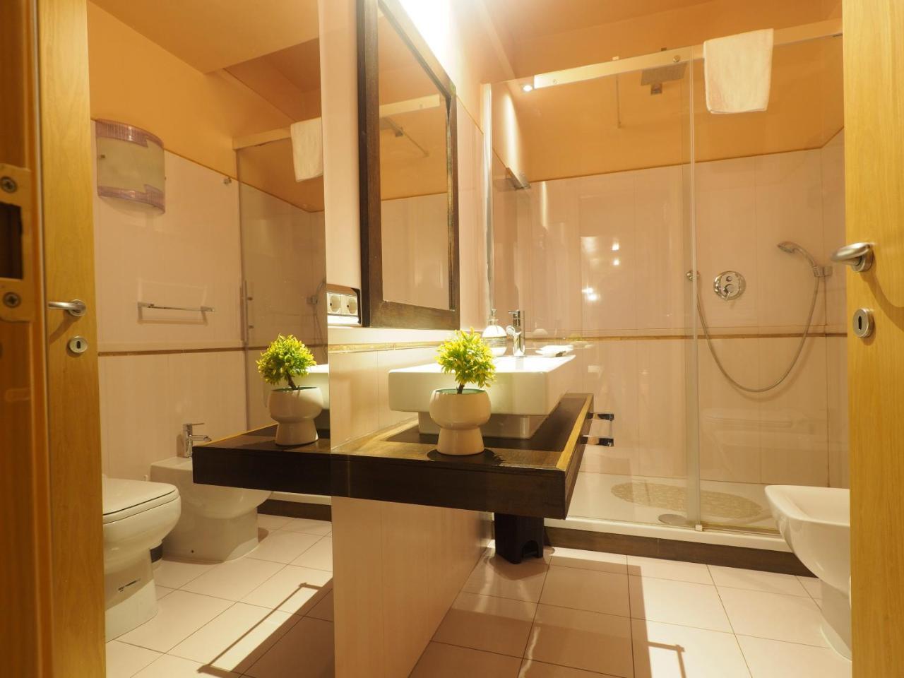 St. Peter Luxury Inn โรม ภายนอก รูปภาพ